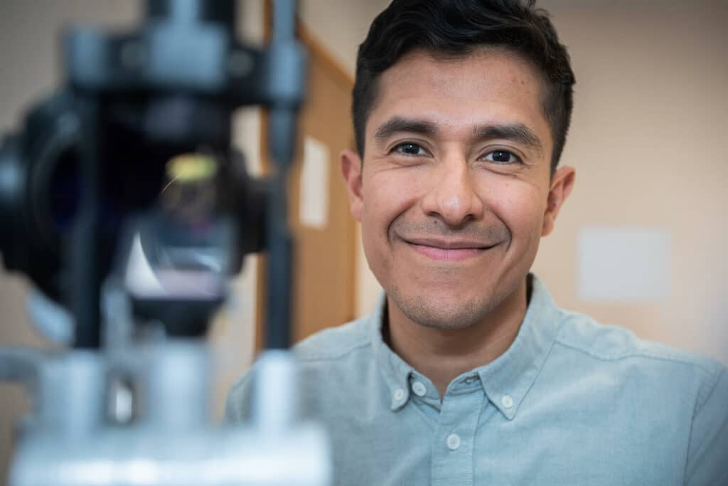 Dr. Mario Cruz